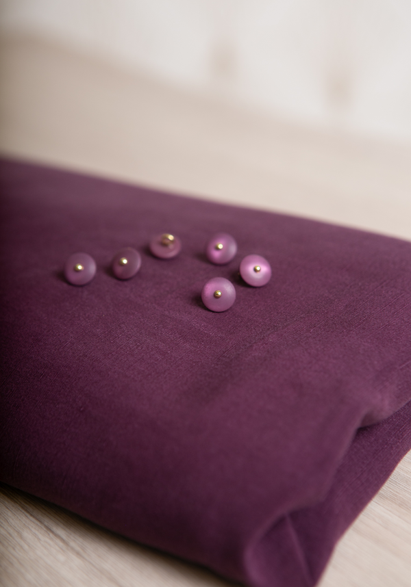 Wink Matte plum Shank Button 12 mm and 15 mm