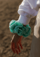 Free sewing pattern giant scrunchie / Downloadable PDF