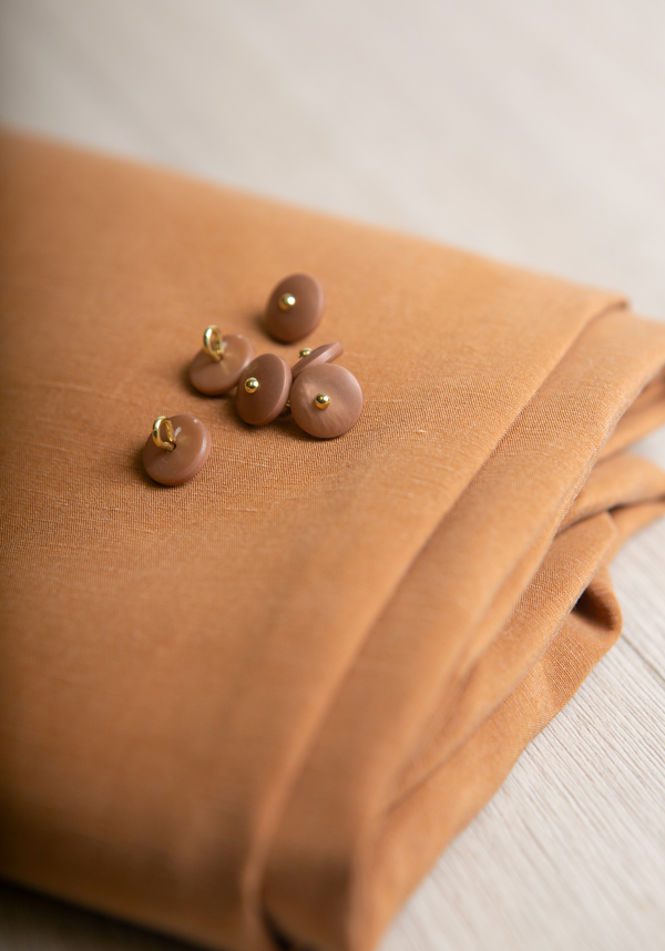 Wink Matte Fauve Shank Button 12 mm and 15 mm