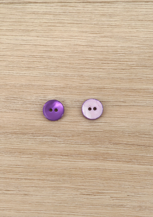 Ultra Violet Mother of Pearl Button 11 mm