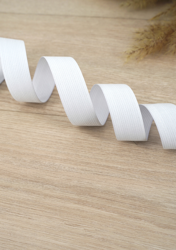 White Mesh elastic width 20 mm - Sold by centimeter