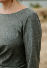 Lightweight heather grey virgin wool flannel fabric