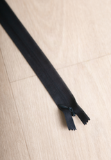22cm Non-Separating Invisible Zip